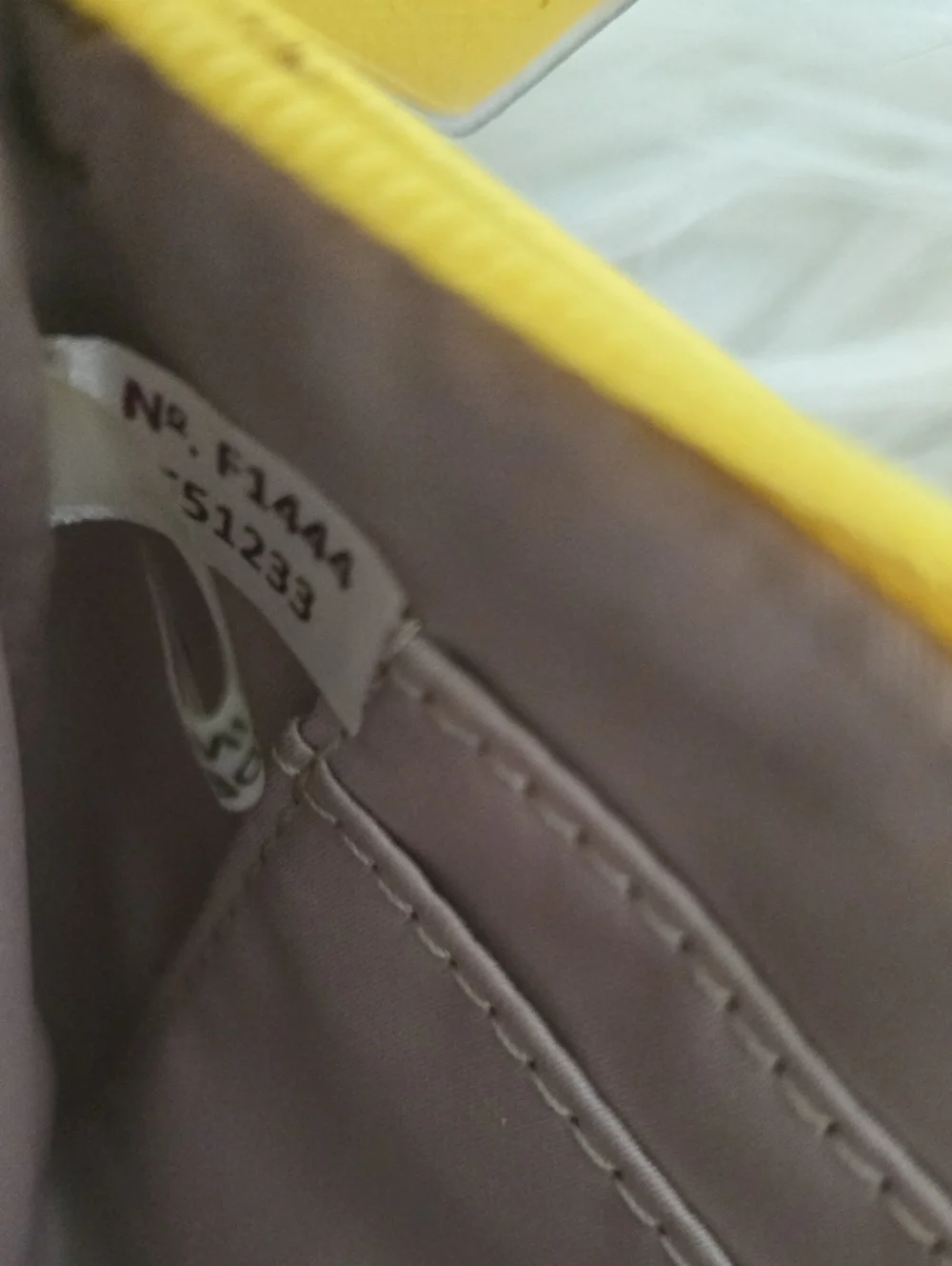 Coach Beige Signature Canvas Wristlet with Yellow Stripe And Hangtag - Picture 11 of 15
